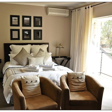 Lemon & Lime Guesthouse Bloemfontein Ruang foto
