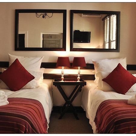 Lemon & Lime Guesthouse Bloemfontein Ruang foto