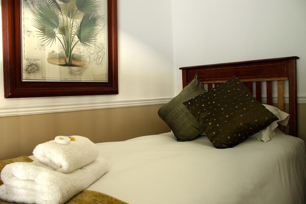Lemon & Lime Guesthouse Bloemfontein Bagian luar foto