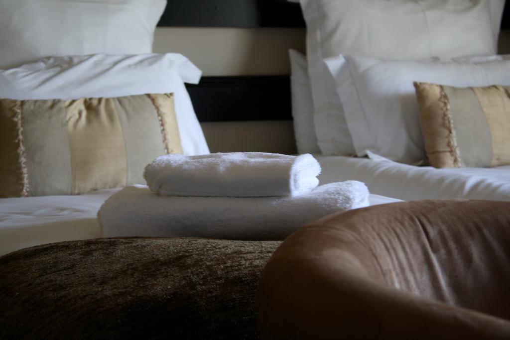 Lemon & Lime Guesthouse Bloemfontein Ruang foto