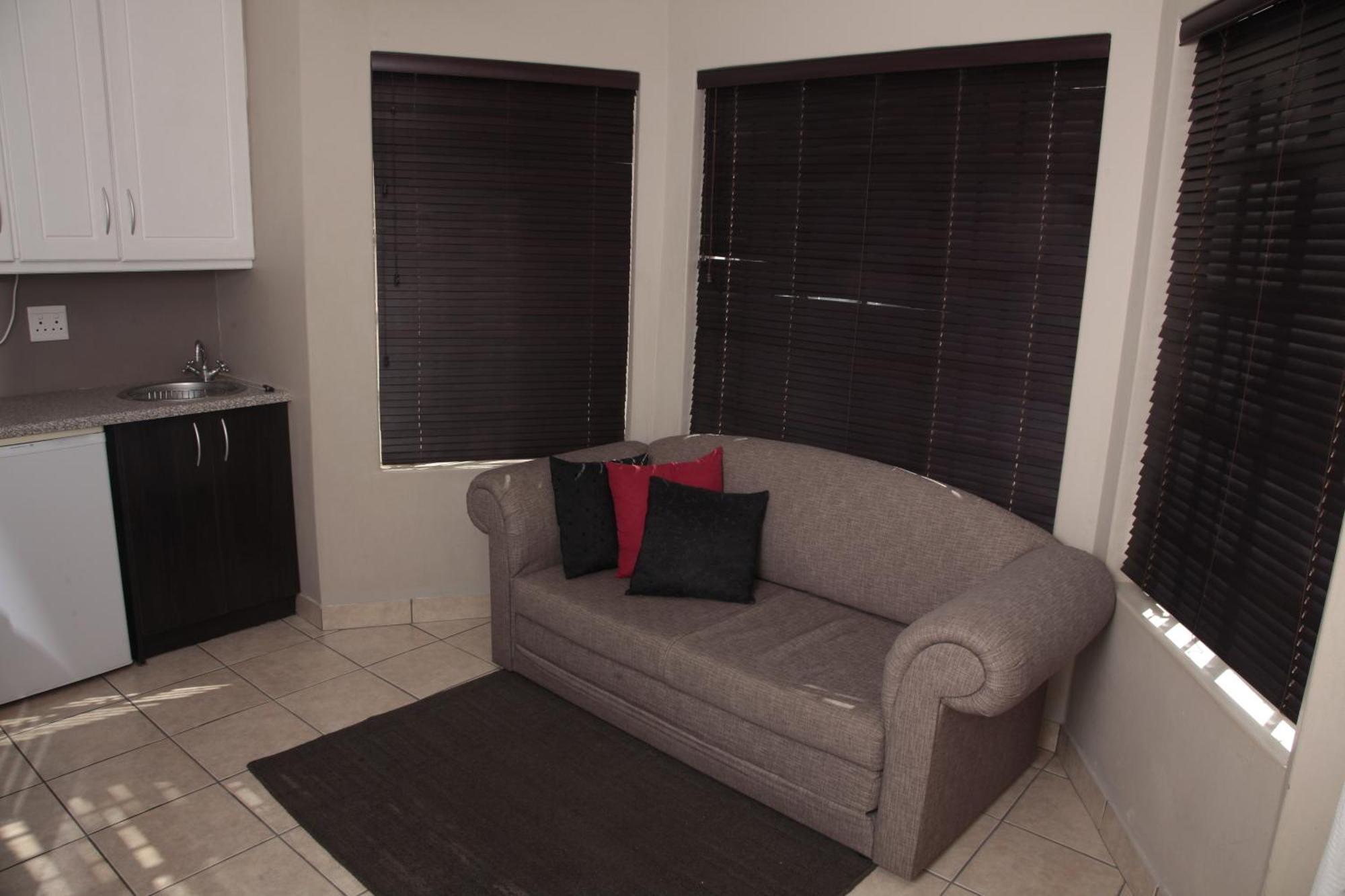 Lemon & Lime Guesthouse Bloemfontein Ruang foto