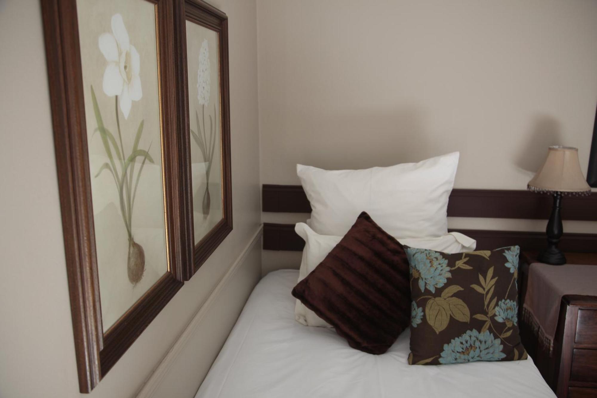 Lemon & Lime Guesthouse Bloemfontein Ruang foto