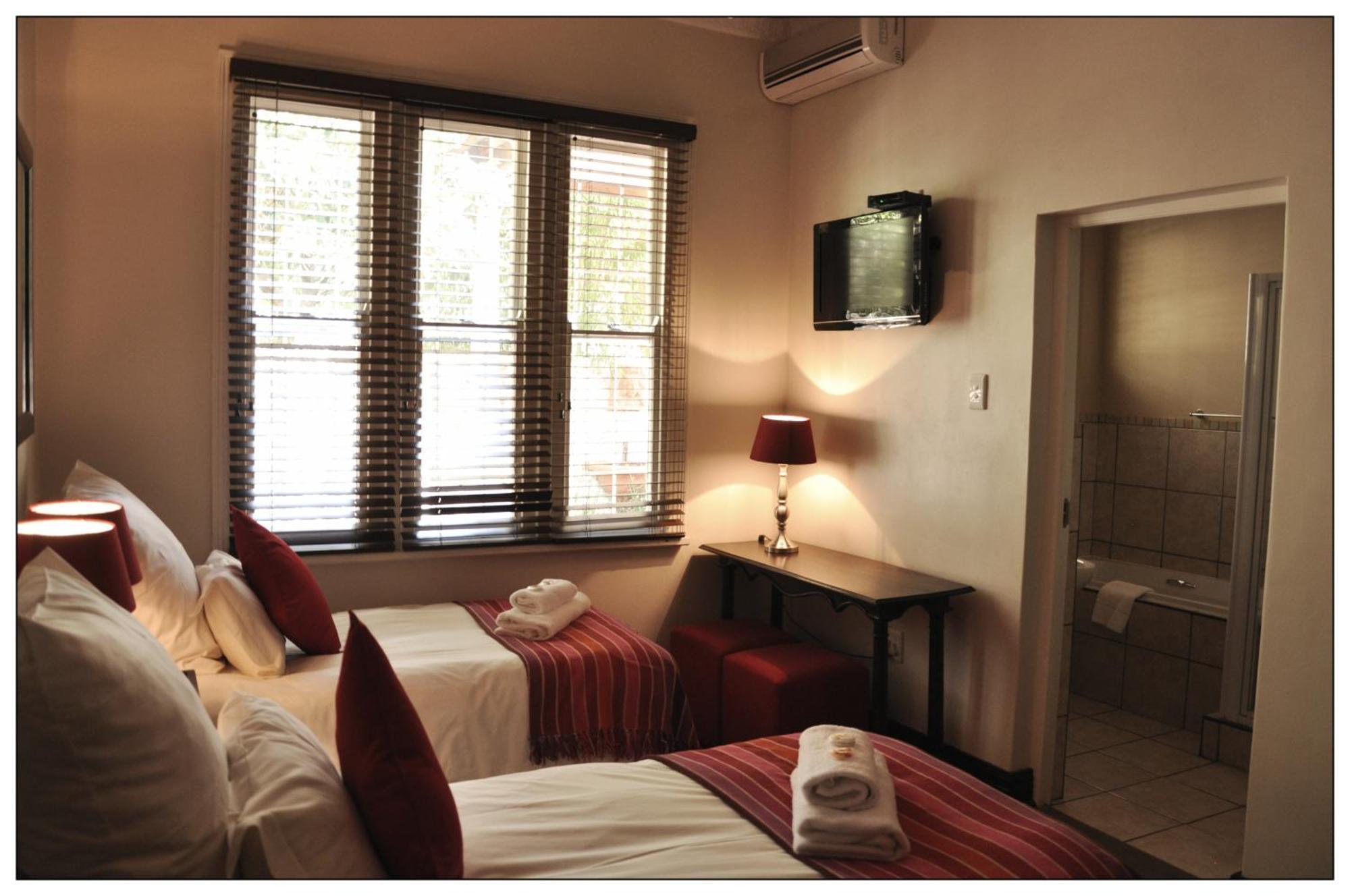 Lemon & Lime Guesthouse Bloemfontein Ruang foto